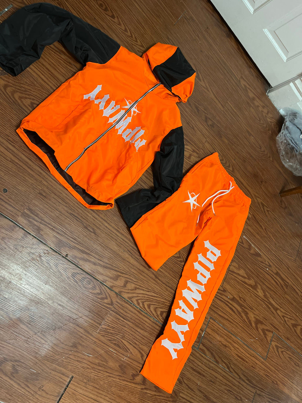 ZIP UP WINDBREAKER SETS